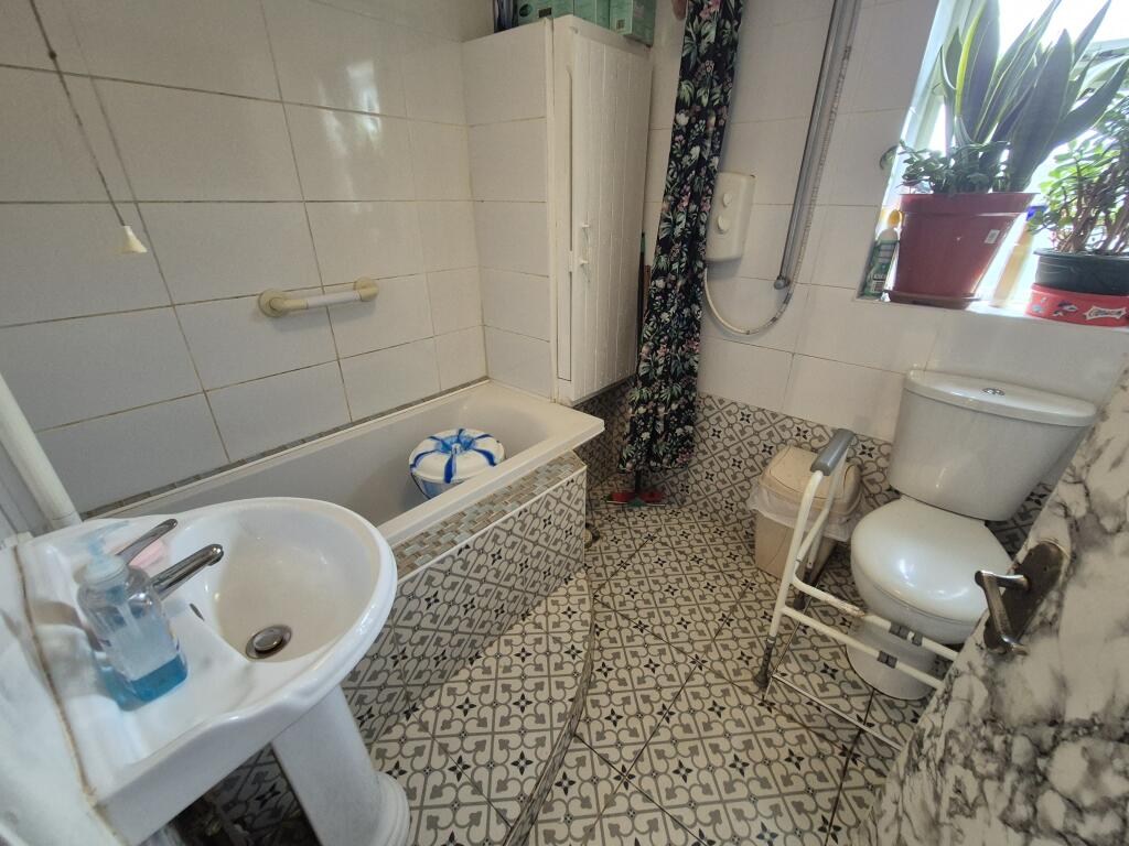 Additional image 10 of Grange Road, Smethwick, B66