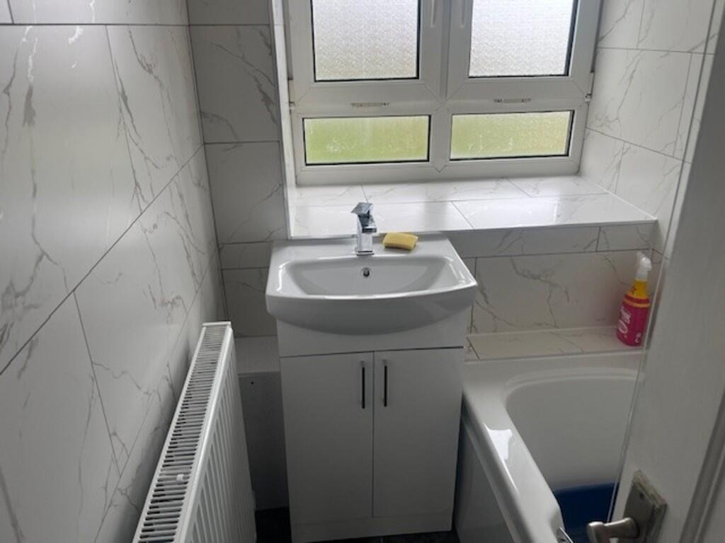 Additional image 8 of 4 , Broadfield Walk