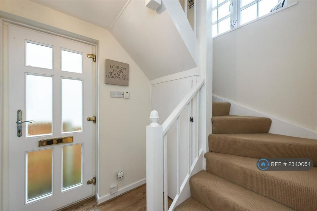 Additional image 6 of Marquis Lane, Harpenden, AL5