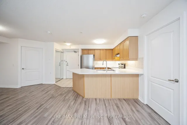 Additional image 14 of 890 Sheppard Ave Unit 213