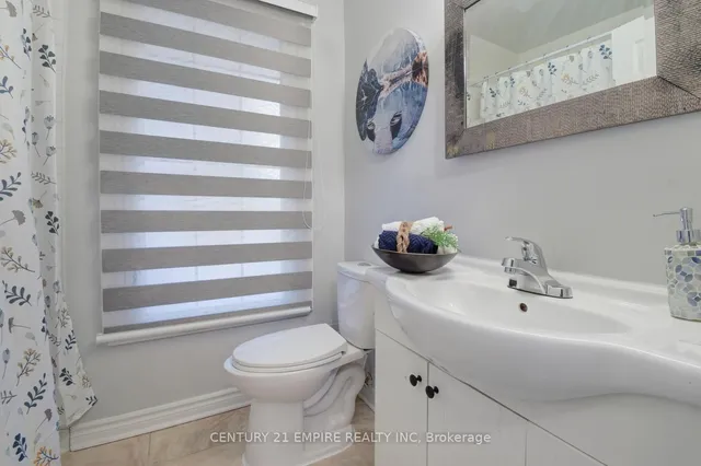 Additional image 23 of 29 Flowertown Ave Brampton Ave