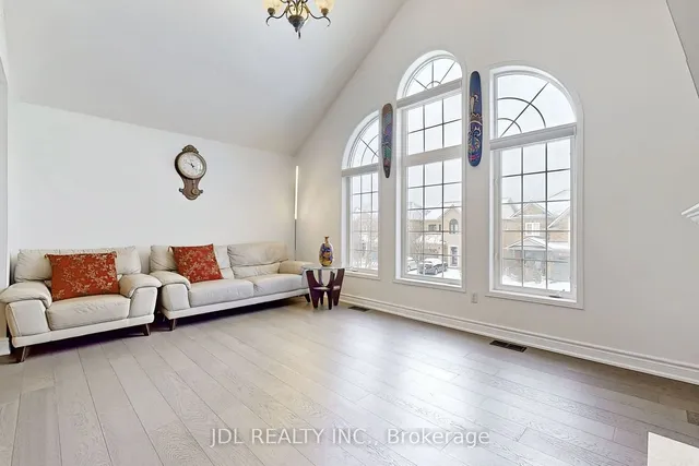 Additional image 15 of 2020 Quinte St