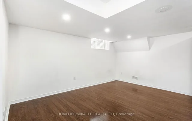 Additional image 31 of 30 Golden Springs Dr