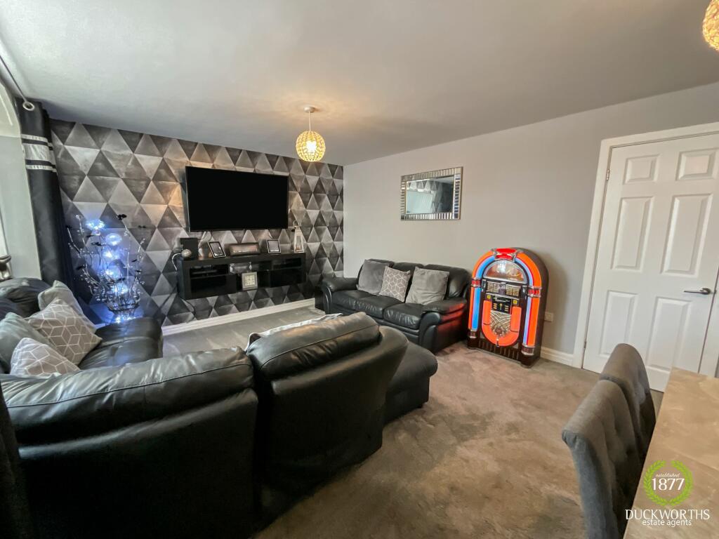Clifton Avenue, Accrington, BB5 photo 5
