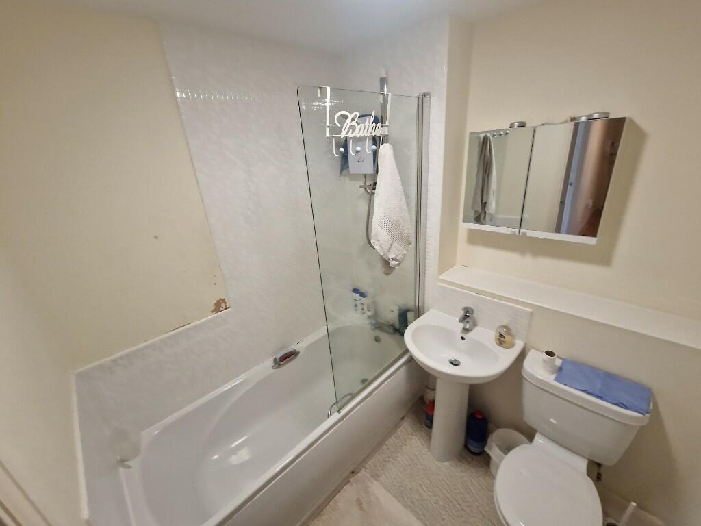 Additional image 17 of Apt 11 4 Riverpark Way, Birmingham, B31 2GB