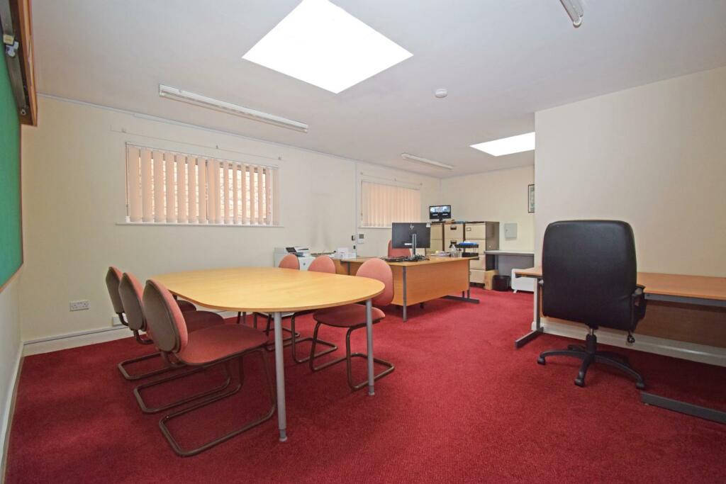 Additional image 2 of Office to Rear of 18 High Street, Bromsgrove, Worcestershire, B61 8HQ