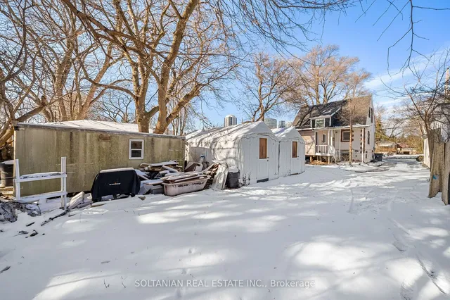 Additional image 11 of 67 Steeles Ave