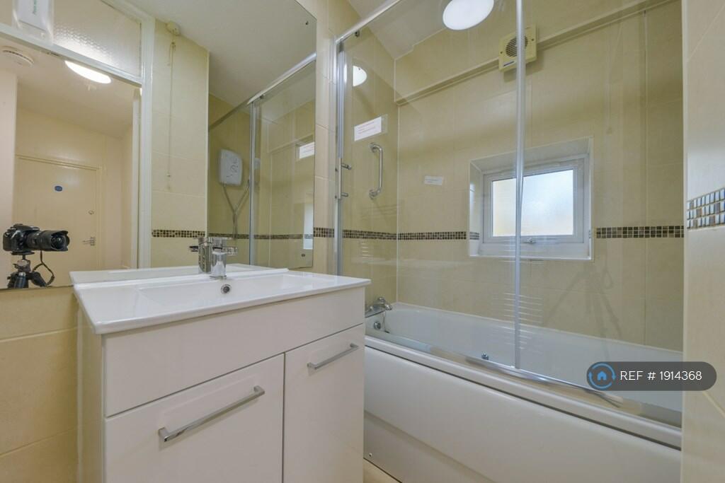 Additional image 9 of Shallcross Crescent, Hatfield, AL10