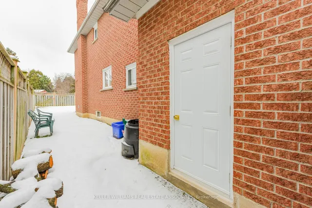 Additional image 36 of 116 Mountainash Rd