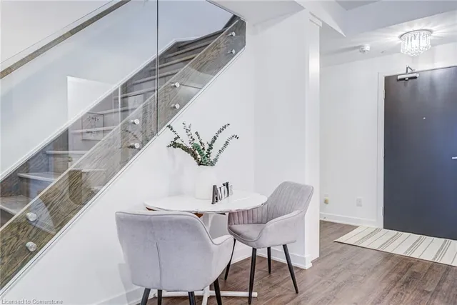 Additional image 10 of 5260 Dundas St Unit C202