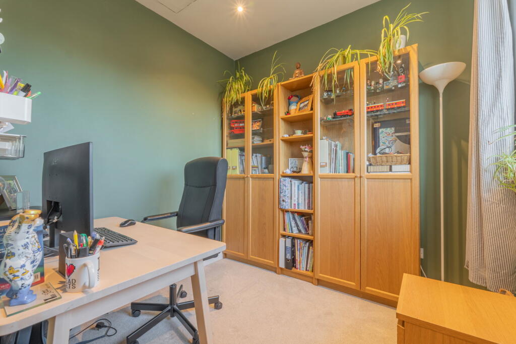 Additional image 39 of Melrose Avenue, Sutton Coldfield, B73 6NT