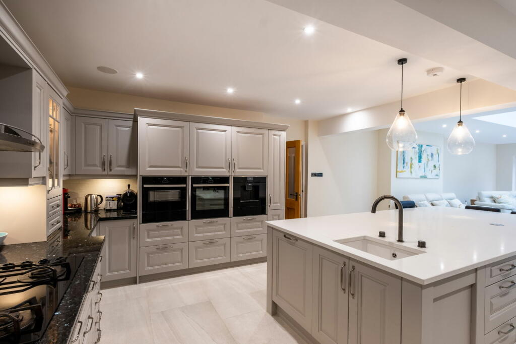 Additional image 10 of Hartopp Road, Four Oaks Park, Sutton Coldfield, B74 2RQ