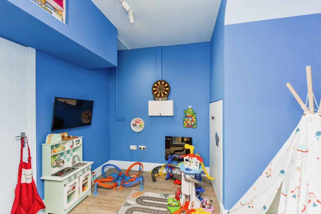 Additional image 7 of Wensleydale, Wilnecote, Tamworth, Staffordshire, B77