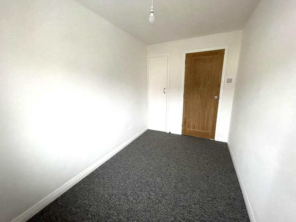 Additional image 11 of Portland Road, Street