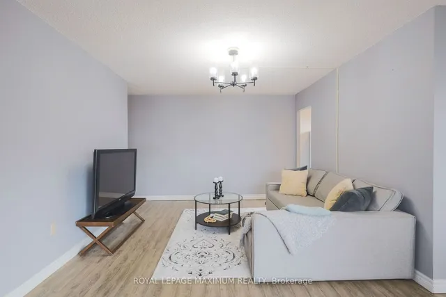 Additional image 8 of 135 Marlee Ave Unit 501