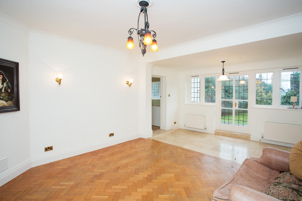 Additional image 8 of Marlborough Gate, St Albans, Herts, AL1