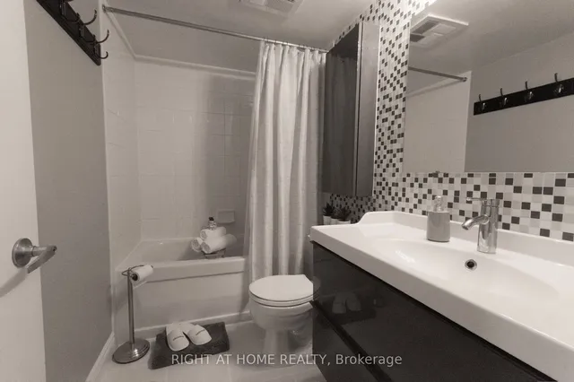 Additional image 9 of 4 Elsinore Path Unit 506