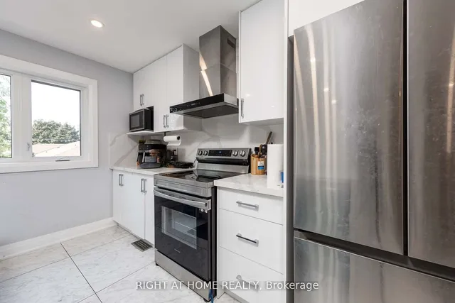 Additional image 9 of 574A Pharmacy Ave