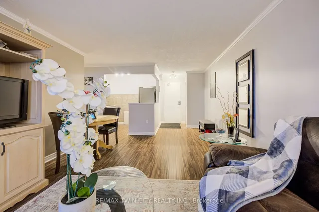 Additional image 9 of 64 Benton St Unit 1205