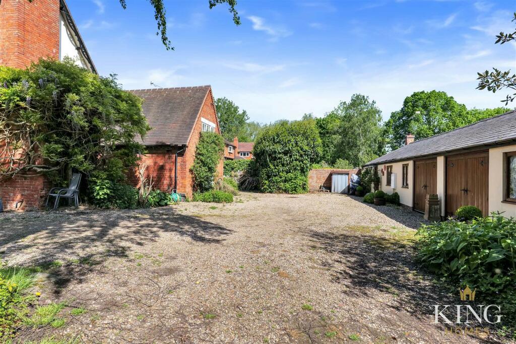 Additional image 27 of Priory Farm & Priory Cot, 2.7 acres, Studley