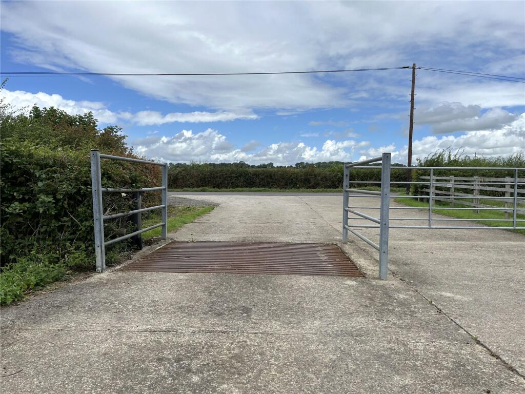 Additional image 14 of South View, West Camel Road, Queen Camel, Yeovil, BA22