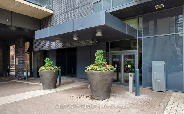 Additional image 11 of 478 King St Unit 909