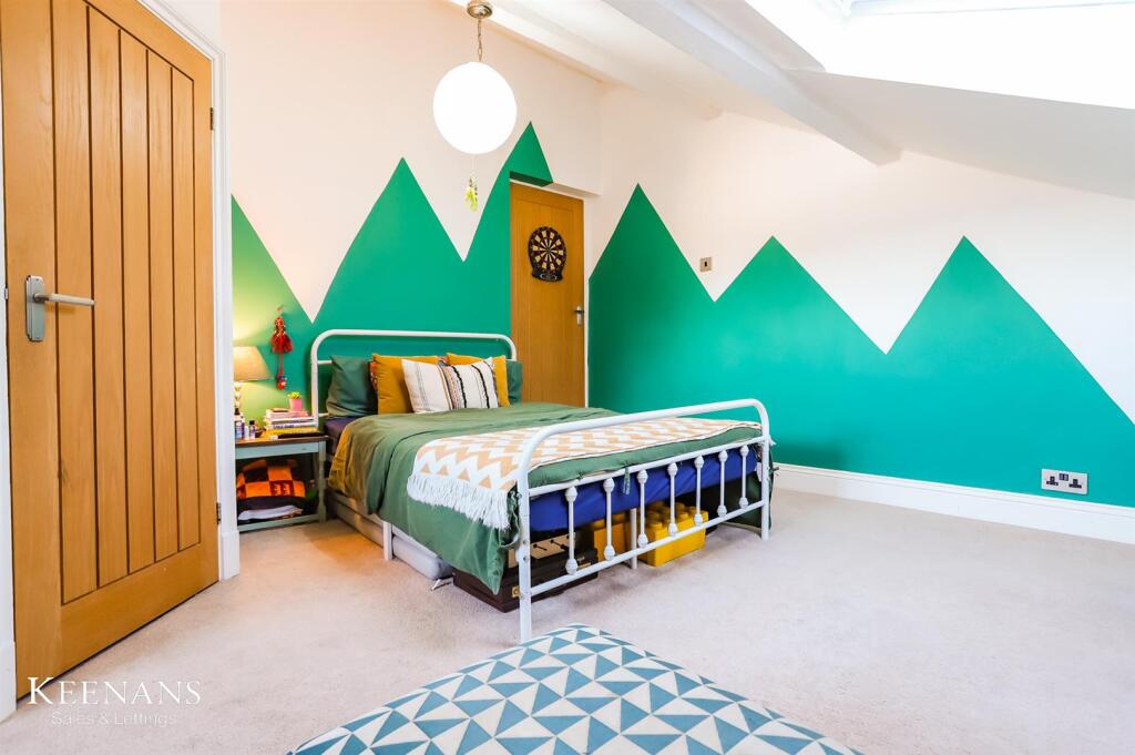 Additional image 26 of Wheatley Lane Road, Fence