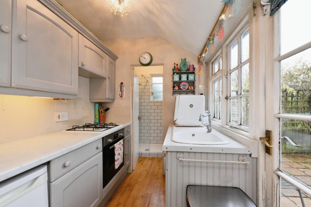 Additional image 5 of Glebeland, Hatfield, AL10