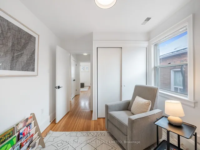 Additional image 27 of 215 Brookdale Ave