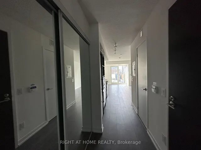 Additional image 9 of 219 Dundas St Unit 2210