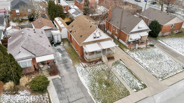 Additional image 28 of 131 East 42nd St