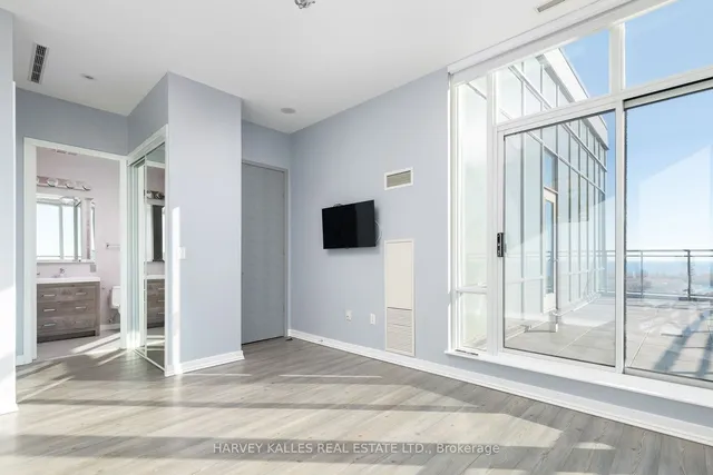 Additional image 28 of 15 Fort York Blvd Unit PH05