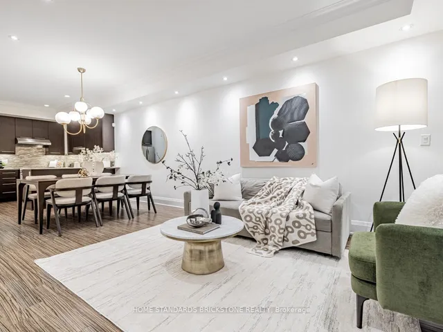 Additional image 6 of 7 OAKBURN Cres Unit TH17