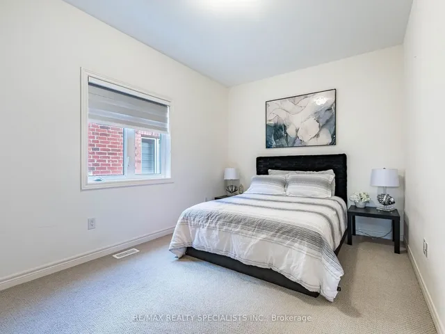 Additional image 26 of 23 Matterhorn Rd