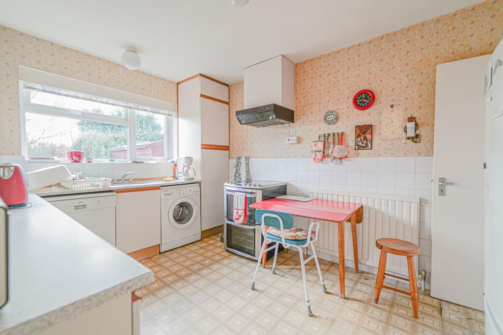 Additional image 19 of Oakley Wood Drive, Solihull, B91