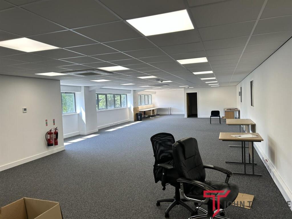 Additional image 12 of 18-19 Padgets Lane, Redditch, B98 0RA