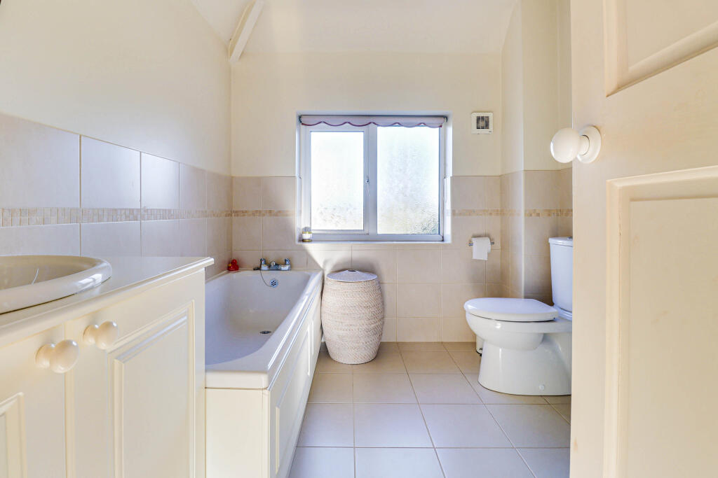 Additional image 15 of Browning Road, Harpenden, Hertfordshire, AL5