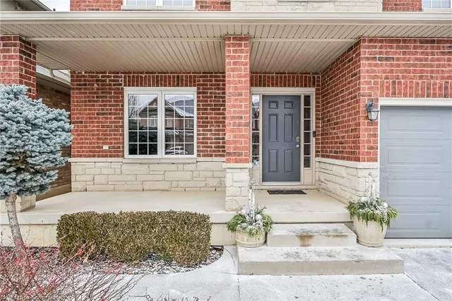 Additional image 50 of 31 Showcase Dr