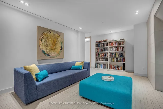 Additional image 33 of 170 Avenue Rd Unit 1003*