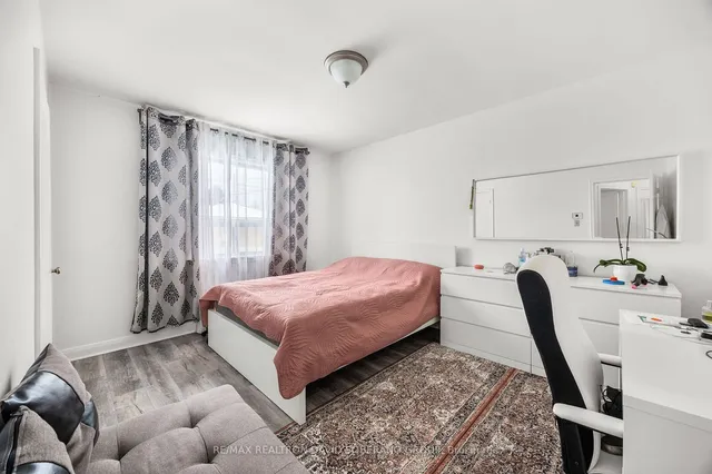 Additional image 14 of 68 Acton Ave