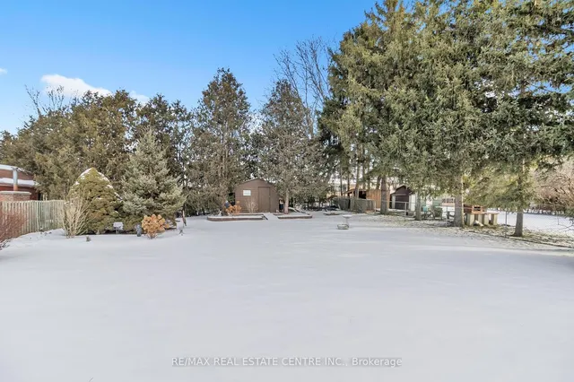 Additional image 37 of 19 Meadowland Gate