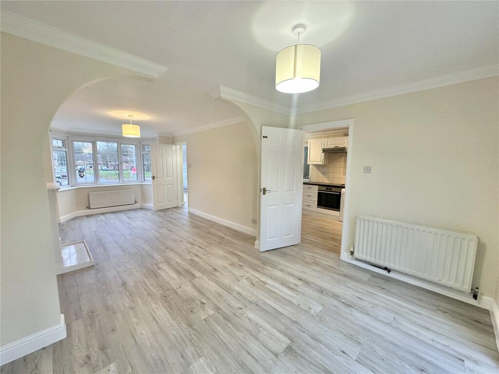 Additional image 4 of Hunters Ride, Bricket Wood, St. Albans, Hertfordshire, AL2