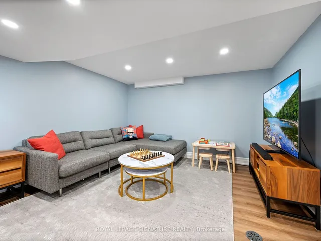 Additional image 29 of 1445 Islington Ave