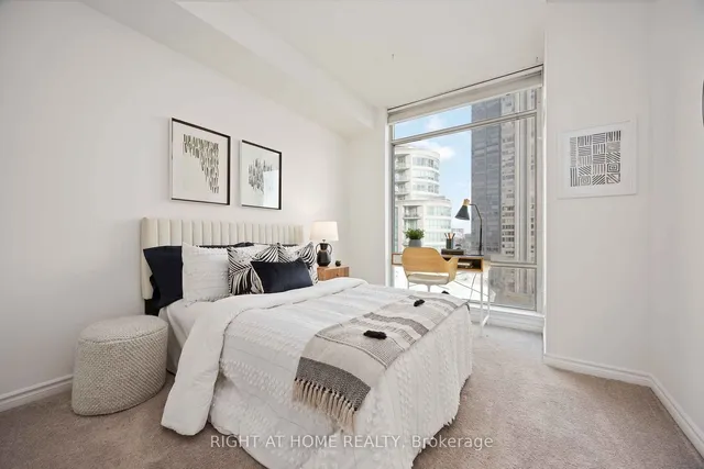 Additional image 20 of 5 Marine Parade Dr Unit 910