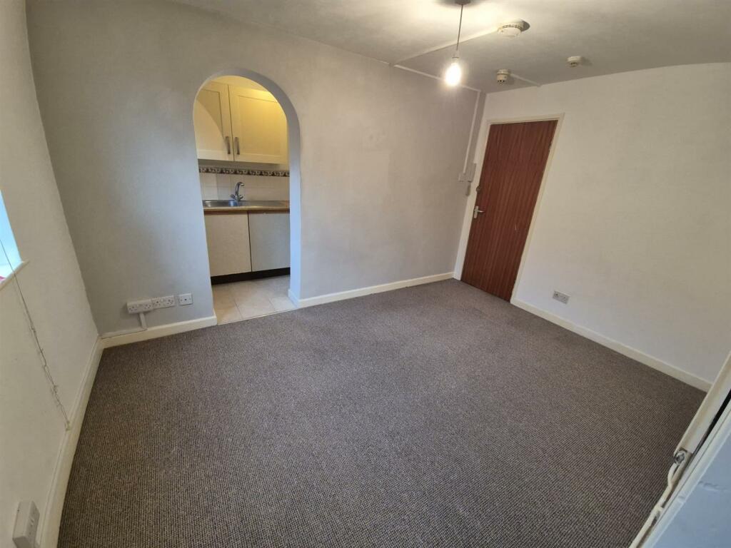 Additional image 2 of Stratton-On-The-Fosse, Radstock