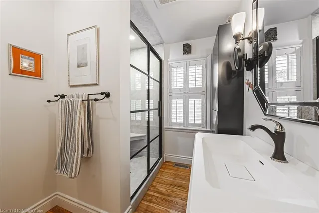 Additional image 19 of 61 Home St