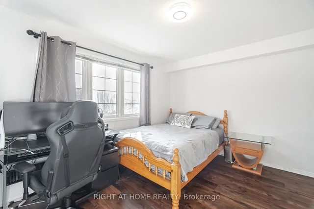 Additional image 24 of 2525 Gerrard St