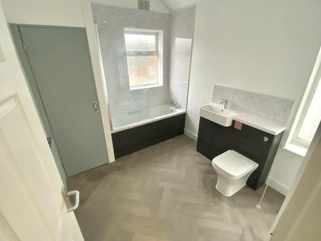 Additional image 9 of Smethwick, B67