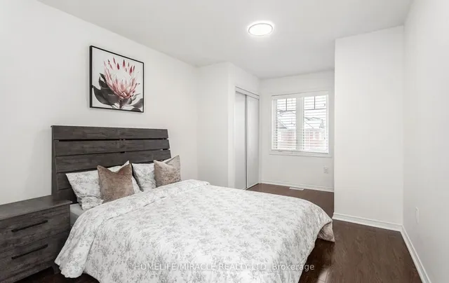 Additional image 24 of 30 Golden Springs Dr