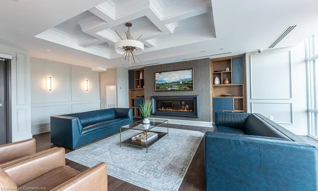 Additional image 19 of 450 Dundas St Unit 327